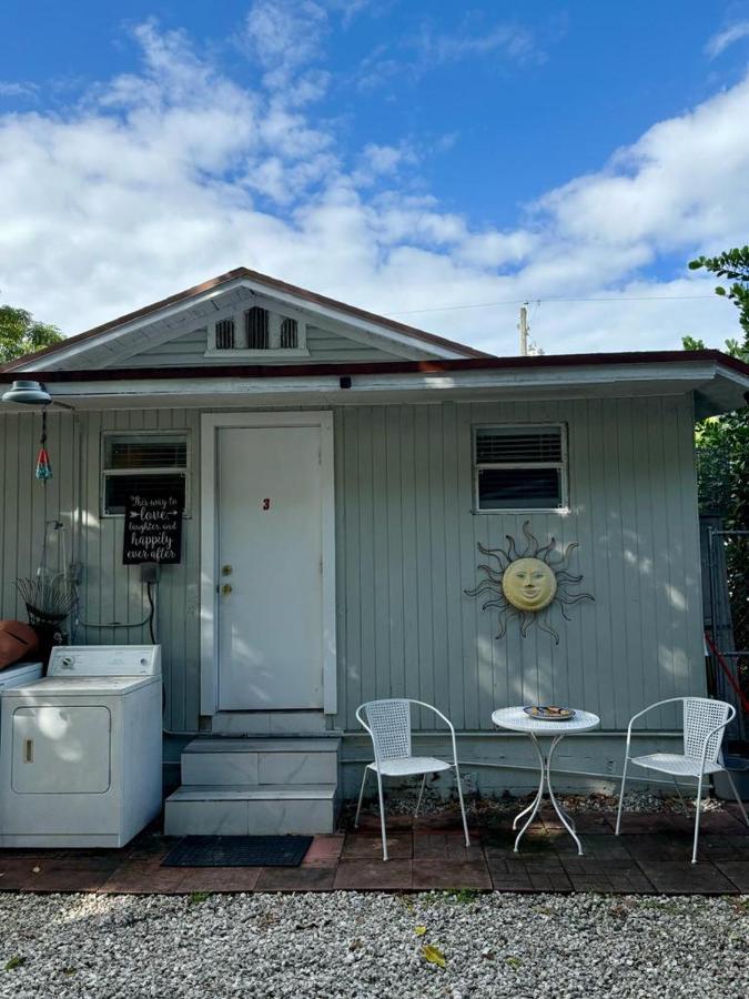 Quiet & Centrally Located House - Private Parking, Laundry And Storage For Luggage Miami Exterior foto